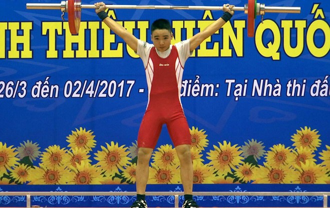 Cử tạ trẻ Việt Nam chỉ có thể giành một suất đến Olympic trẻ 2018. 