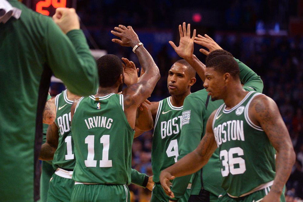 Boston Celtics đang đứng đầu bảng xếp hạng với thành tích 10-2.