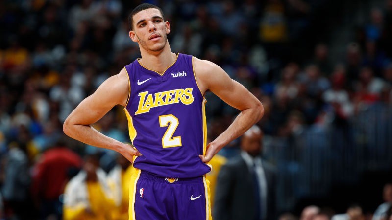 Lonzo Ball mới là mẫu PG hợp với triết lý của L.A Lakers.