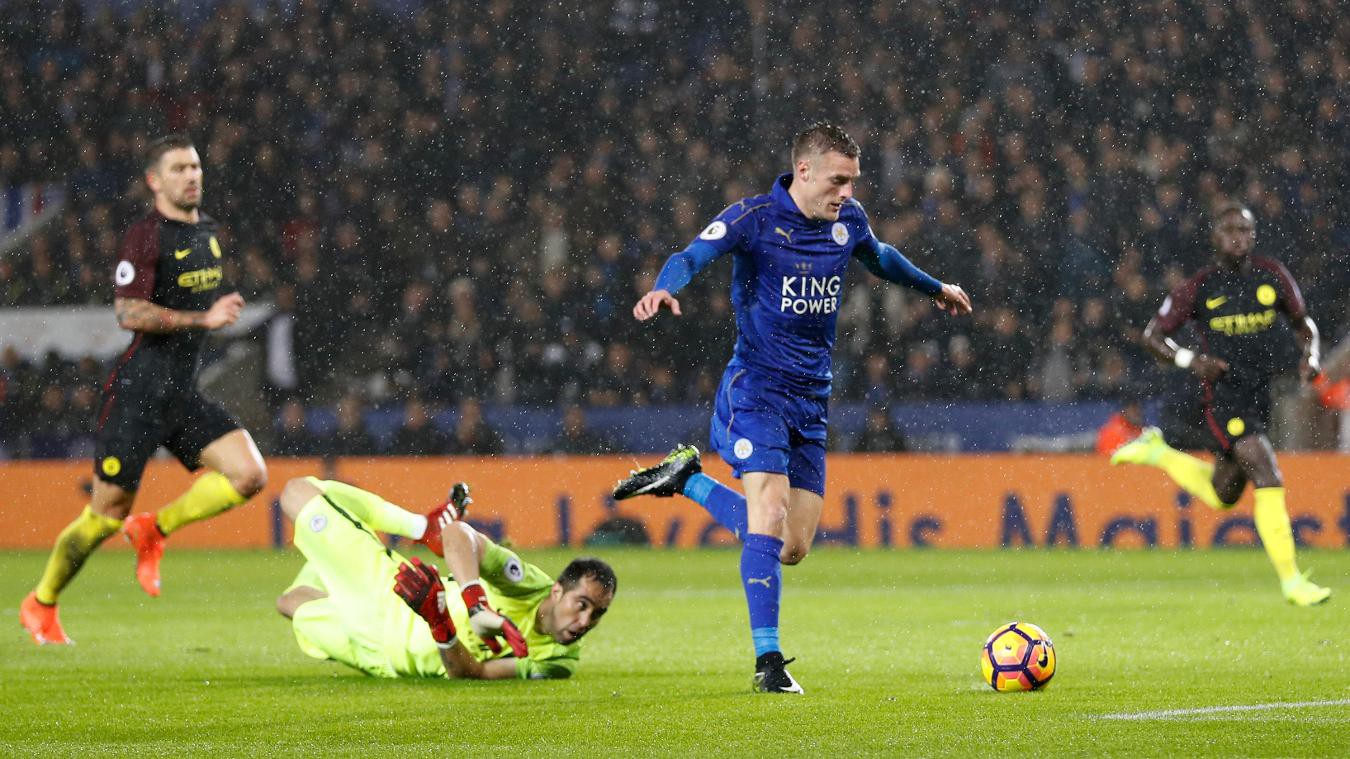 TRỰC TIẾP, Leicester 3-0 Man City:Vardy lập cú đúp