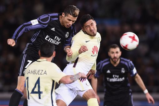 Ronaldo đỡ ''xấu mặt'' nhờ công nghệ của FIFA