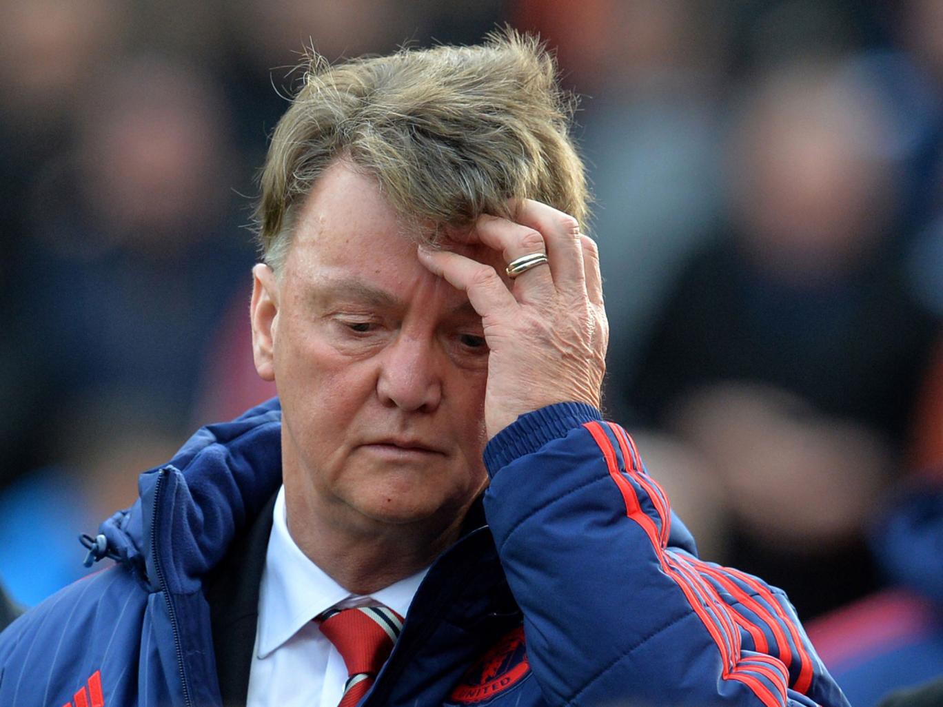 Sa thải HLV Van Gaal, Man Utd chỉ đền bù 66% mức lương