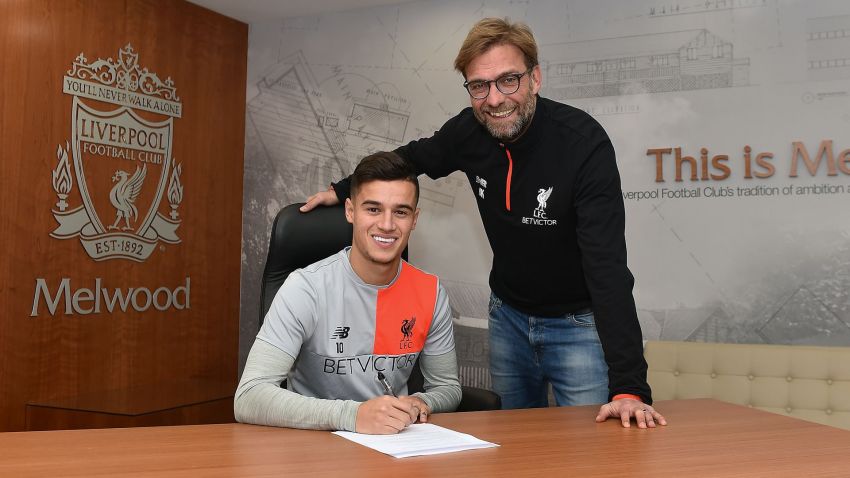 Coutinho mới gia hạn hợp đồng với Liverpool đến năm 2022