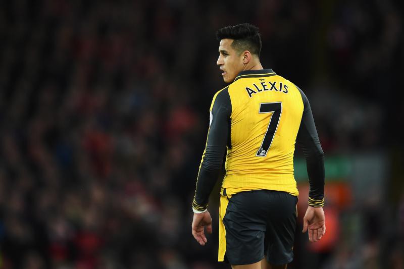 Arsenal có thể mất trắng Sanchez vào năm sau