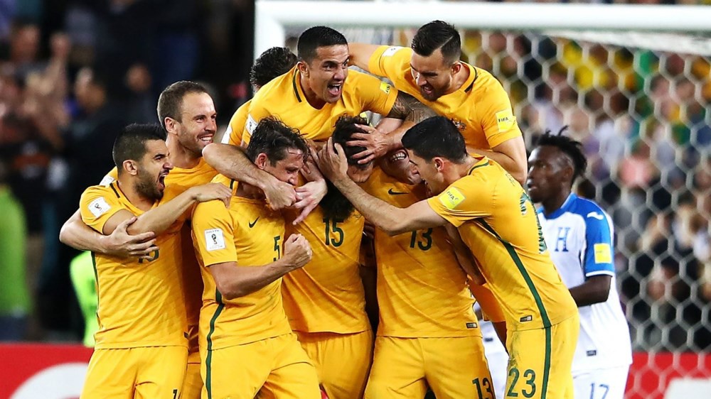 ĐT Australia ăn mừng chiến tích giành vé dự World Cup 2018 sau chiến thắng trước Honduras