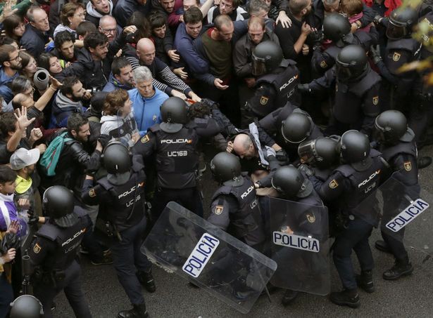 Bạo lực đang xảy ra ở Barcelona