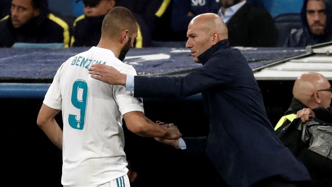 Dù không có phong độ tốt, nhưng Benzema vẫn nhận được sự ủng hộ của HLV Zidane