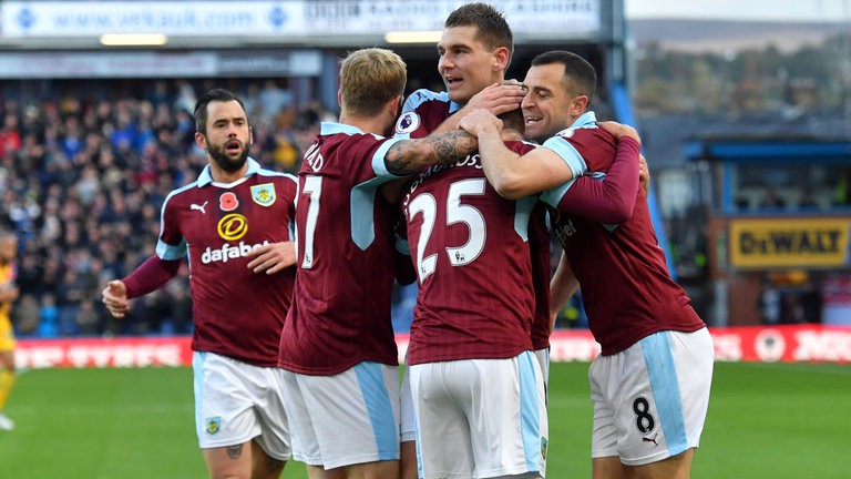 TRỰC TIẾP, Burnley-Man City: Đánh chiếm ngôi đầu