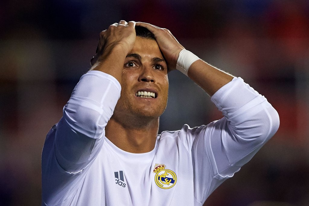 Ronaldo – Ông hoàng trốn thuế