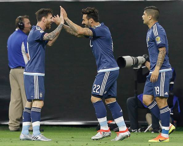 Argentina-Chile: Messi, bây giờ hoặc không bao giờ