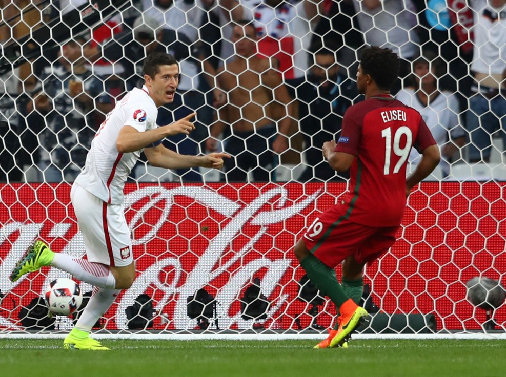 TRỰC TIẾP, Ba Lan 1-0 Bồ Đào Nha: Bàn thắng đầu tiên của Lewandowski 
