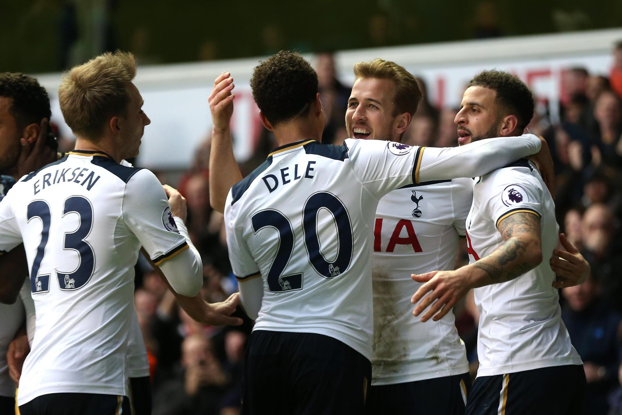 Eriksen, Alli và Kane (từ trái sang phải) đang trở thành nguồn sống cho Tottenham