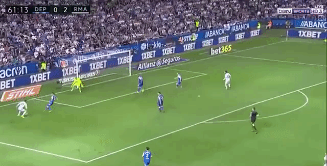 Kroos ghi bàn ấn định chiến thắng 3-0 cho Real Madrid trước Deportivo