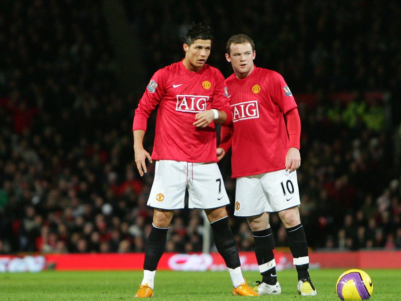 Rooney và Ronaldo là 2 chân sút phạt tốt nhất cho Man Utd trong 10 năm trở lại đây
