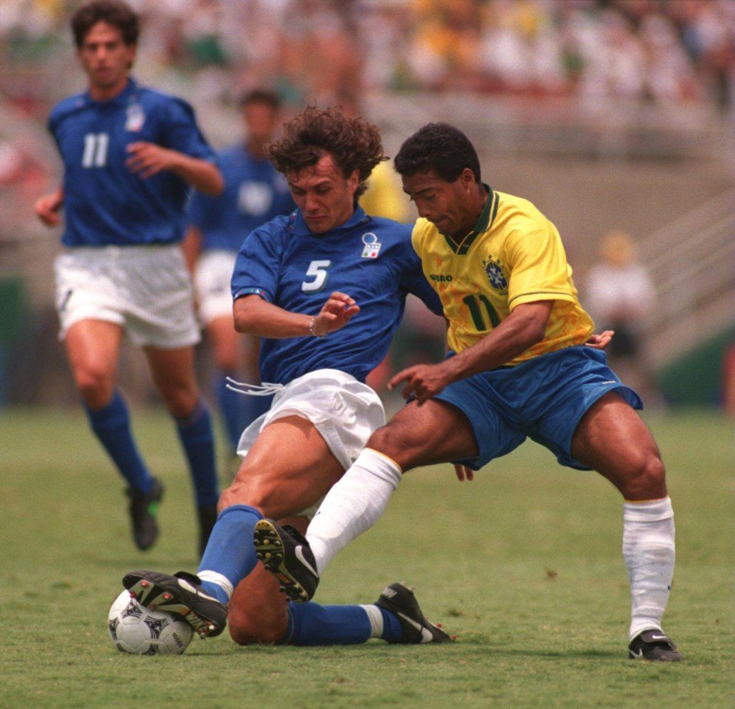 Romario và Maldini sử dụng giày Nike Tiempo Premier ở chung kết World Cup 1994