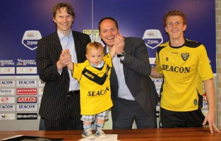 Van der Meij ký hợp đồng với VVV Venlo 
