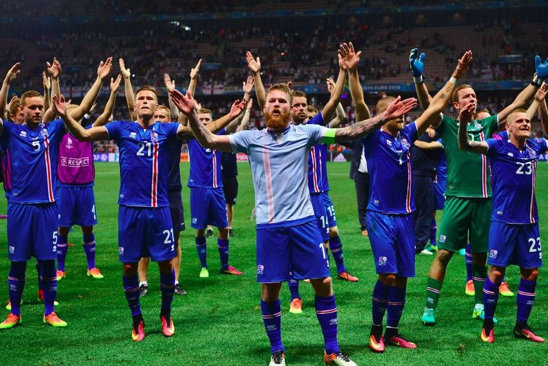 Màn ăn mừng theo phong cách Viking sẽ được ĐT Iceland tái hiện ở World Cup 2018?