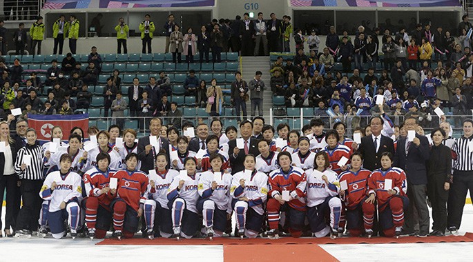 Đội nữ Hockey hợp nhất tranh tài tại Đại hội vừa qua.