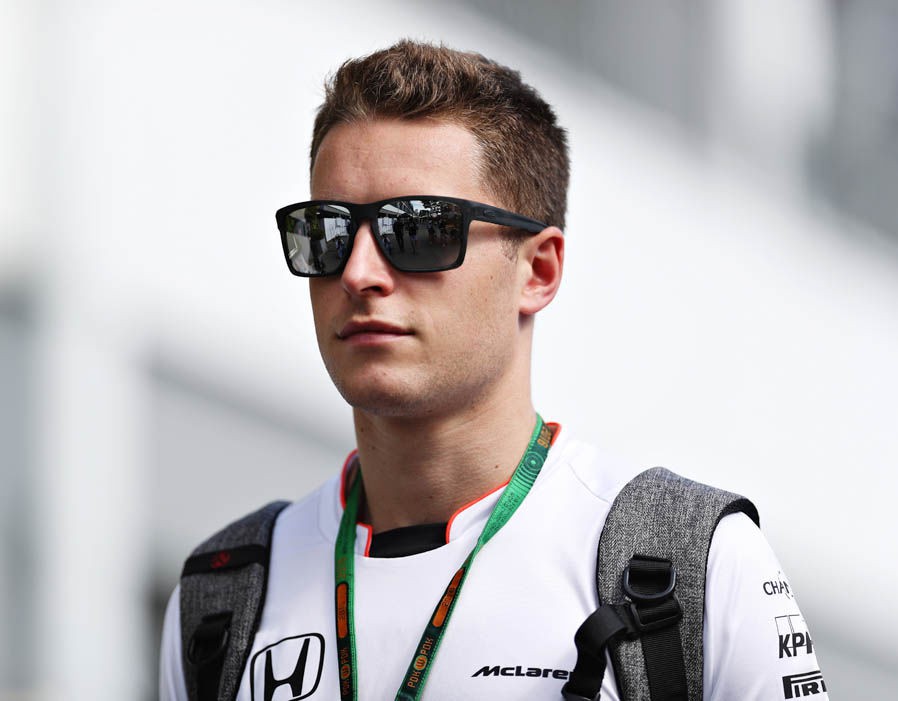 Stoffel Vandoorne được đội McLaren trả 7 triệu đô.