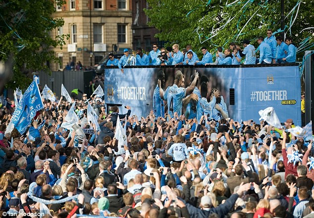 Hình ảnh: Man City đã lên kế hoạch diễu hành ăn mừng chức vô địch ngay từ bây giờ