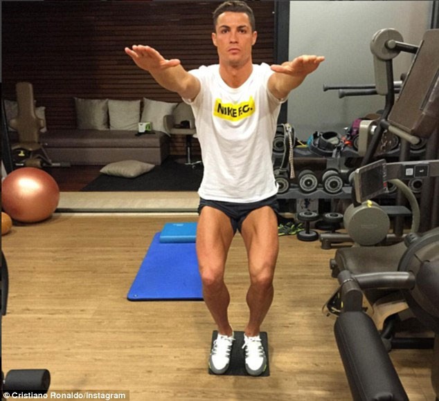 Hình ảnh: Ronaldo tập luyện chăm chỉ mỗi ngày