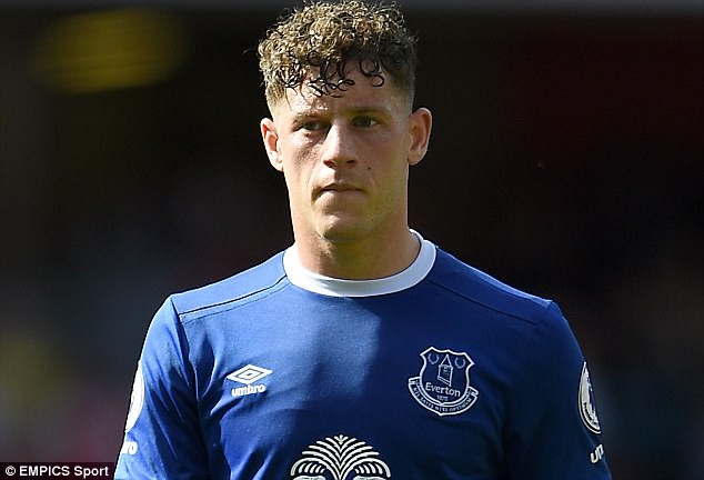 Chelsea đang chuẩn bị chiêu mộ tiền vệ Barkley từ Everton