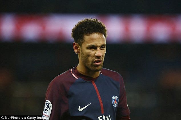 Hình ảnh: Neymar nhiều khả năng sẽ gia nhập Real với mức phí lên tưới 400 triệu euro