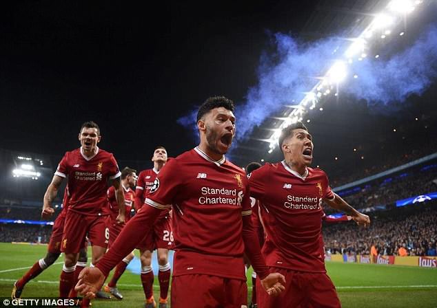 Hình ảnh: Liverpool đang là những người hạnh phúc nhất sau lễ bốc thăm