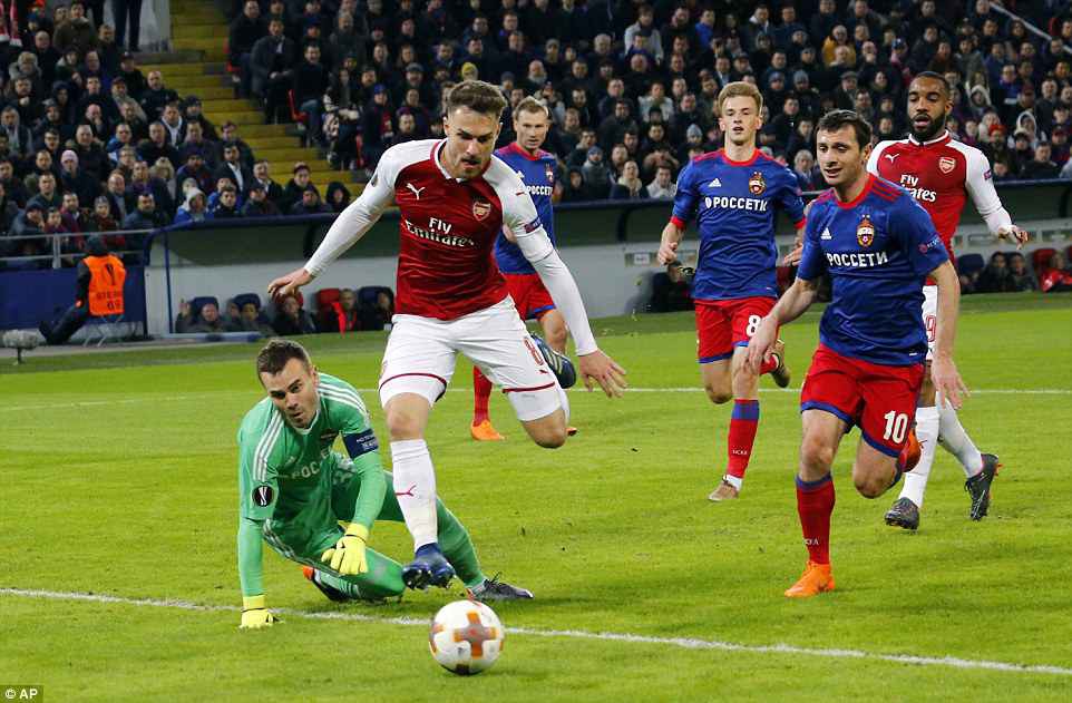 Hình ảnh: Ramsey ấn định trận hòa hú vía cho Arsenal