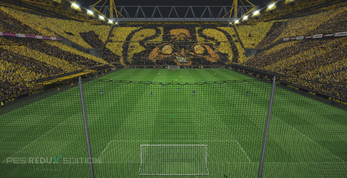 Hình ảnh: Khán đài đứng trứ danh của Dortmund