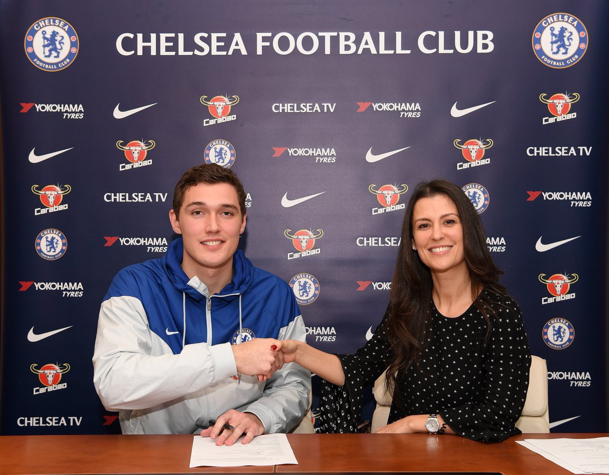 Hình ảnh: Chelsea gia hạn thành công với Christensen