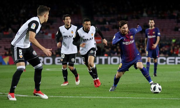 Hình ảnh: Barcelona dồn ép đối thủ suốt cả trận