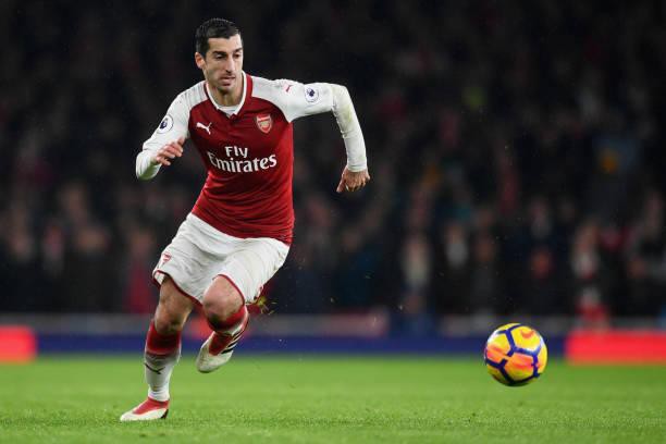 Hình ảnh: Mkhitaryan đang chơi thăng hoa trong màu áo Arsenal