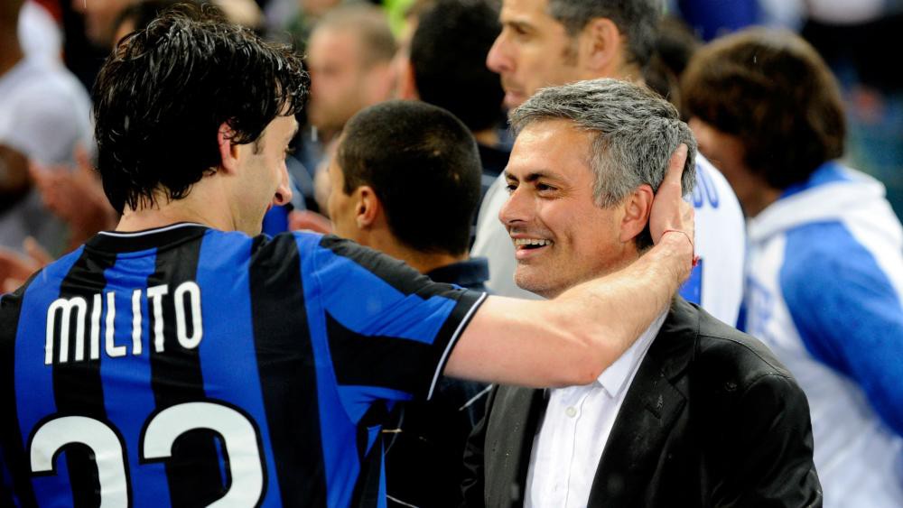 Hình ảnh: Milito cũng được Mourinho chắp cánh thời ở Inter