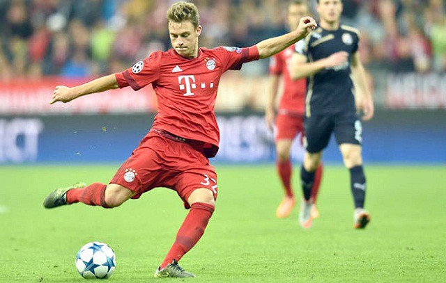 Bayern Munich: Pep Guardiola và bài toán… không trung vệ