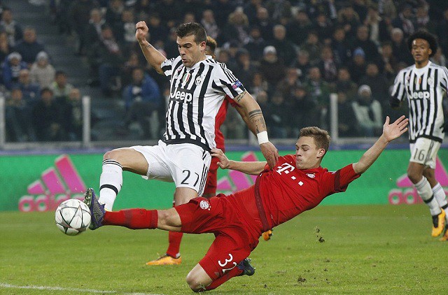 Góc chiến thuật: Juventus mạo hiểm và “lỗ rò” mang tên Kimmich