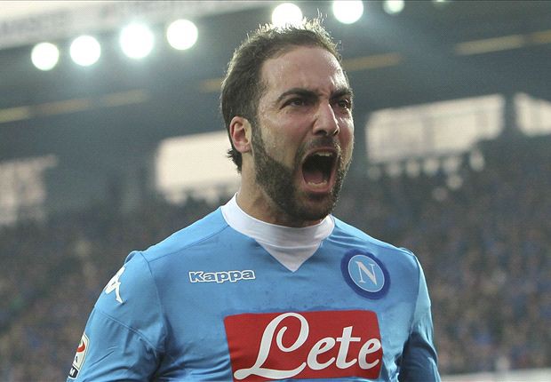 Juventus quyết không từ bỏ vụ Higuain.