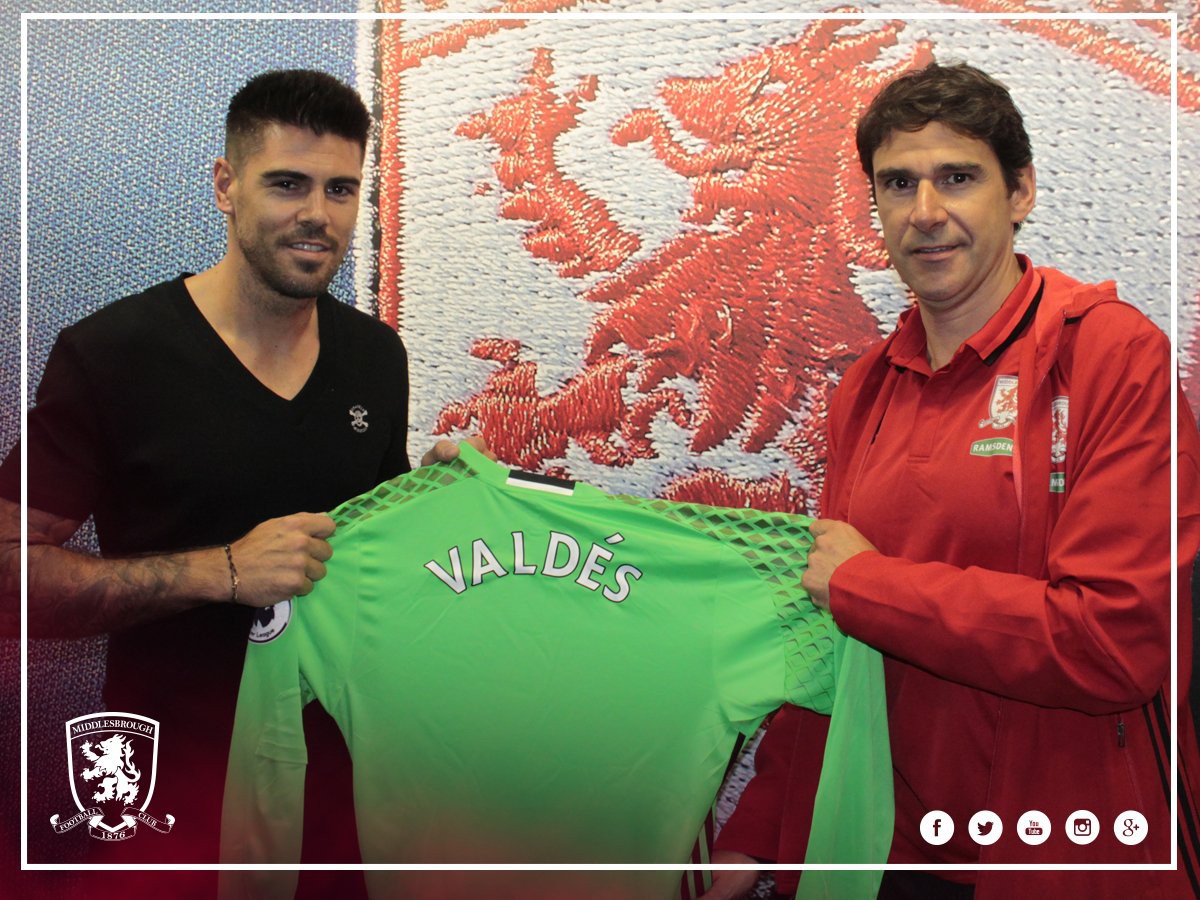 Victor Valdes đã thuộc về Middlesbrough.