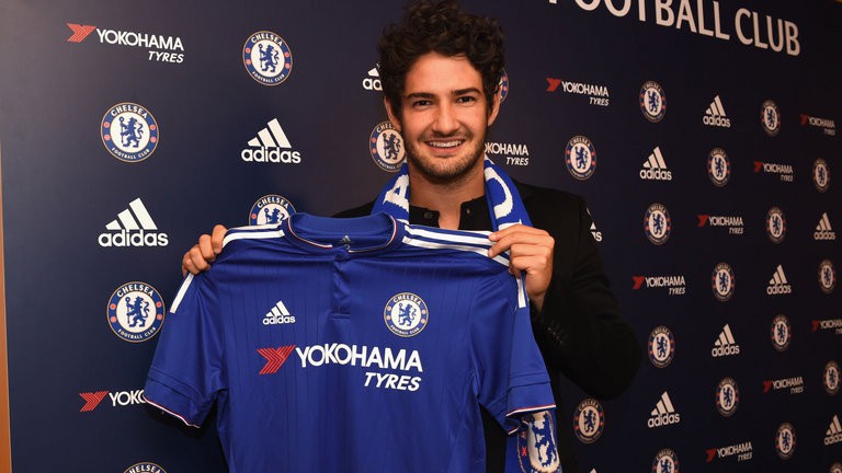 Pato trong ngày ra mắt tại Chelsea.