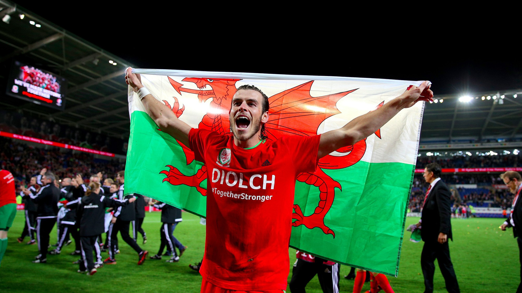 Gareth Bale đưa đội bóng xứ Wales vào EURO 2016.