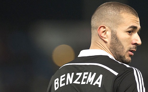 Benzema đối mặt với nguy cơ bỏ lỡ Siêu cúp Châu ÂU.