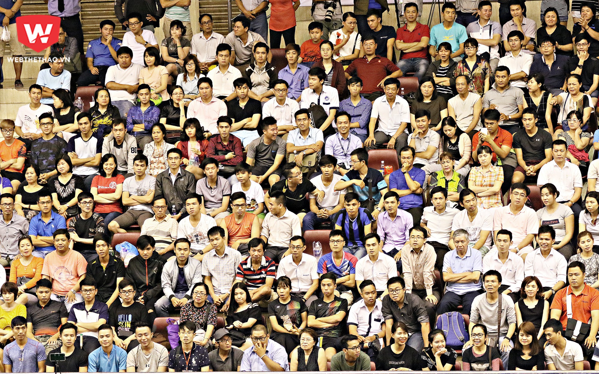 Khán giả đến rất đông để cổ vũ cho đội tuyển Cầu lông Việt Nam. Ảnh: Văn Nhân
