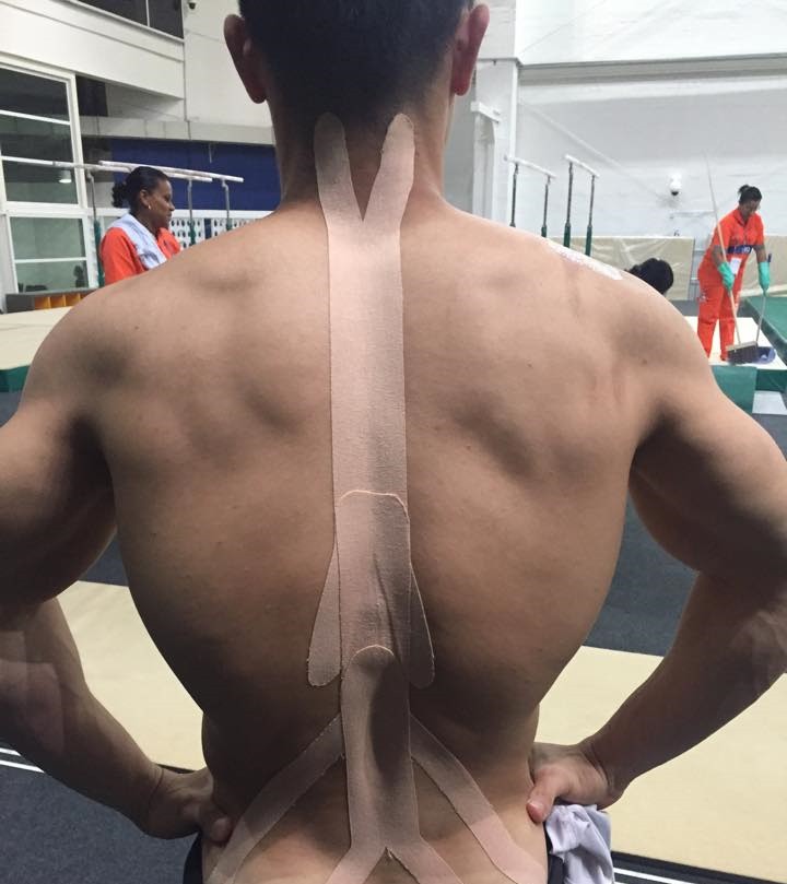 Phạm Phước Hưng bị tái phát chấn thương lưng tại giải tiền Olympic. Ảnh: FBNV
