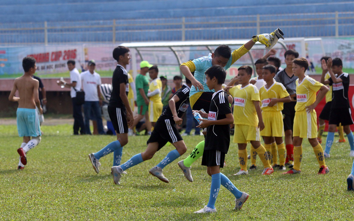 Niềm vui vào bán kết của trường Nguyễn Lương Bằng.