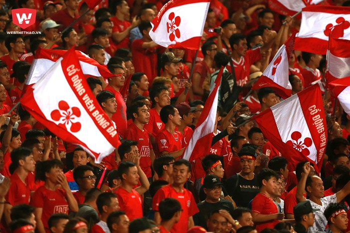 HLV Việt Hoàng lo lắng vì đội nhà không có cổ động viên trong các vòng đấu sân khách còn lại. Ảnh: Hải Đăng