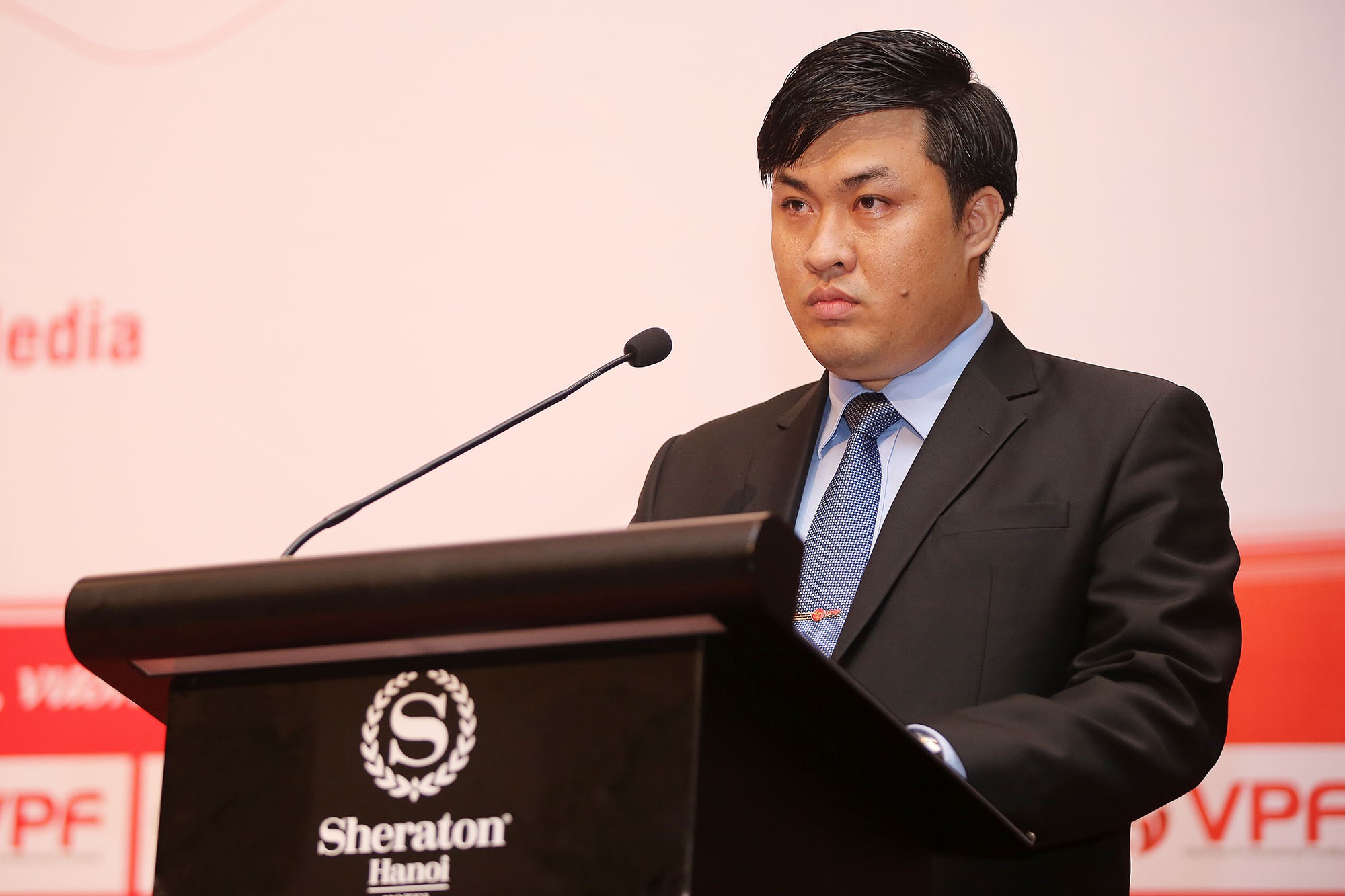 TGĐ VPF ông Cao Văn Chóng cho biết thủ tục pháp lý của CLB Hà Nội thuộc thẩm quyền của Liên đoàn