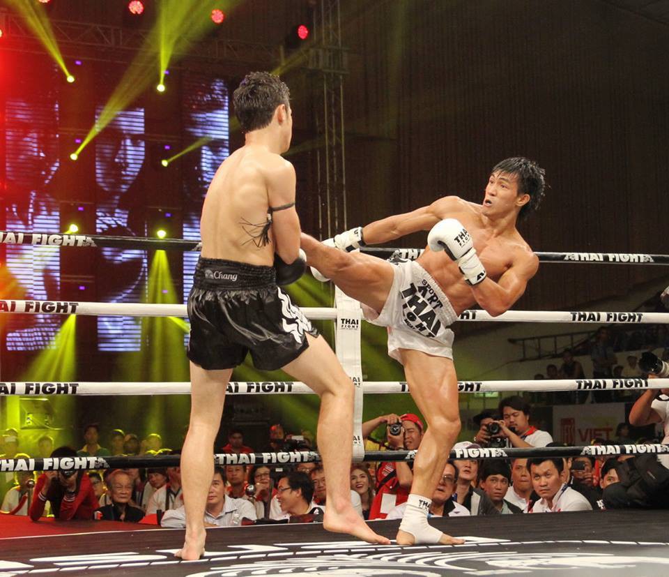 Duy Nhất giành chiến thắng  vang dội tại Thai-Fight hồi năm ngoái.