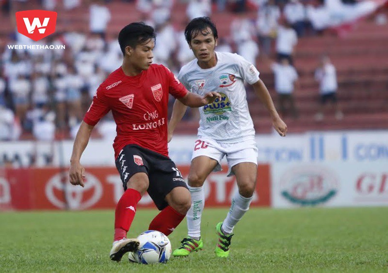 Huỳnh Tấn Tài là một trong những cầu thủ được kỳ vọng trong trận đấu chiều nay. Ảnh Anh Khoa