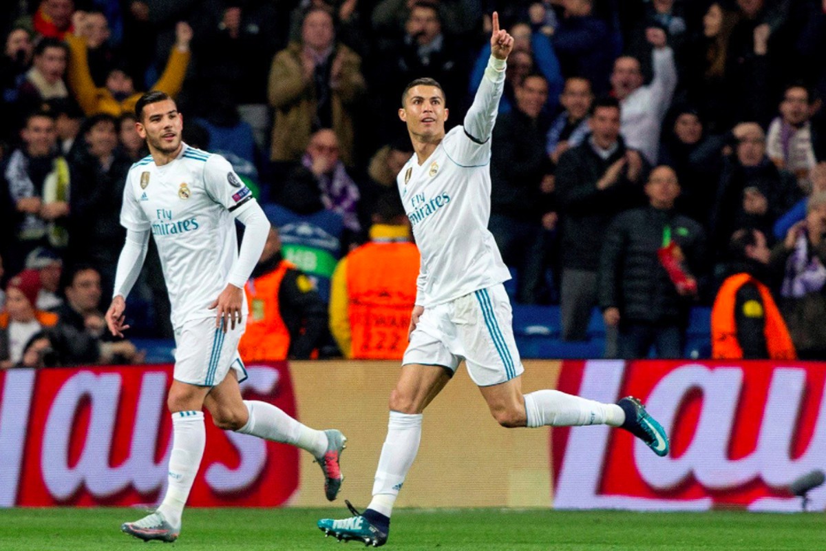 Ronaldo tiếp tục tỏa sáng rực rỡ ở Champions League