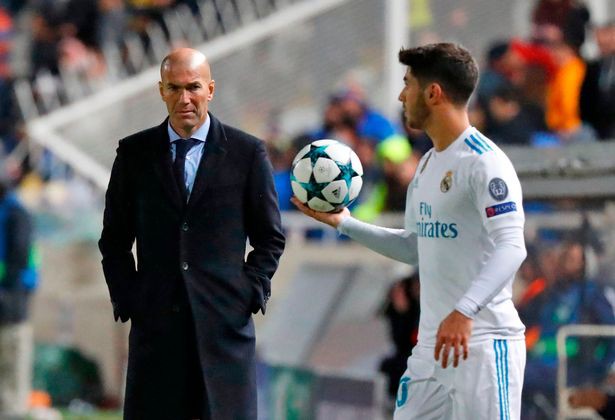 Hình ảnh: Zidane dường như không thật tin dùng Asensio